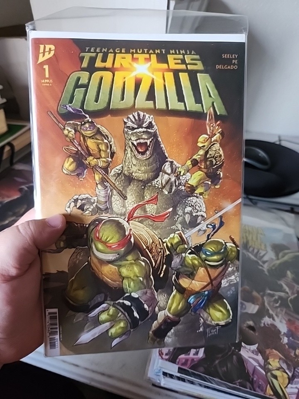 Teenage Mutant Ninja Turtles x Godzilla Comic Book - Green Variant